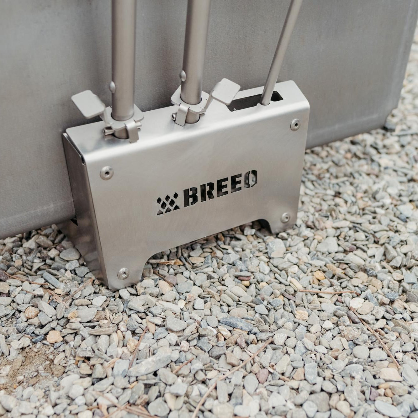 Breeo logo on firepit accessory rack