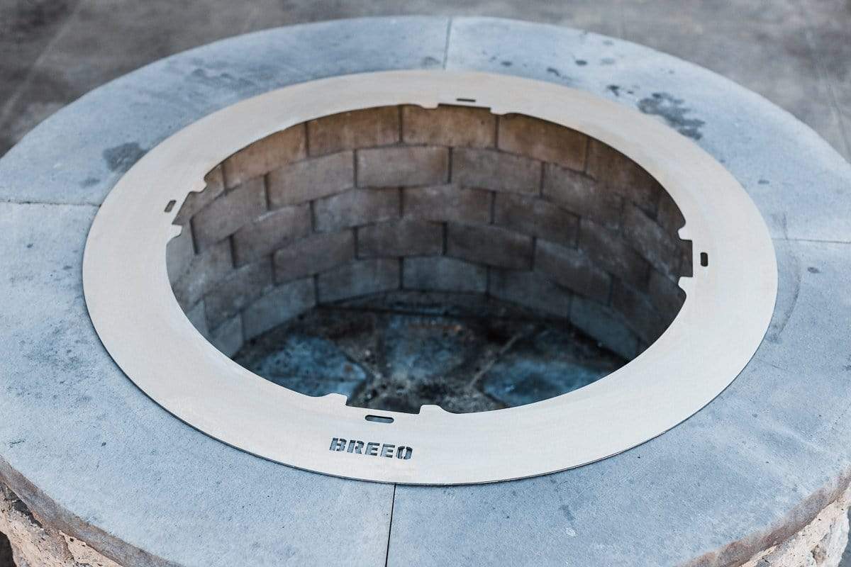 Insert Ring on stone surround